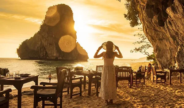 (Resorts) - Discover Your Personal Paradise - 28圈